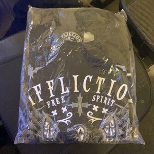 Large affliction T-shirt. Brand new
